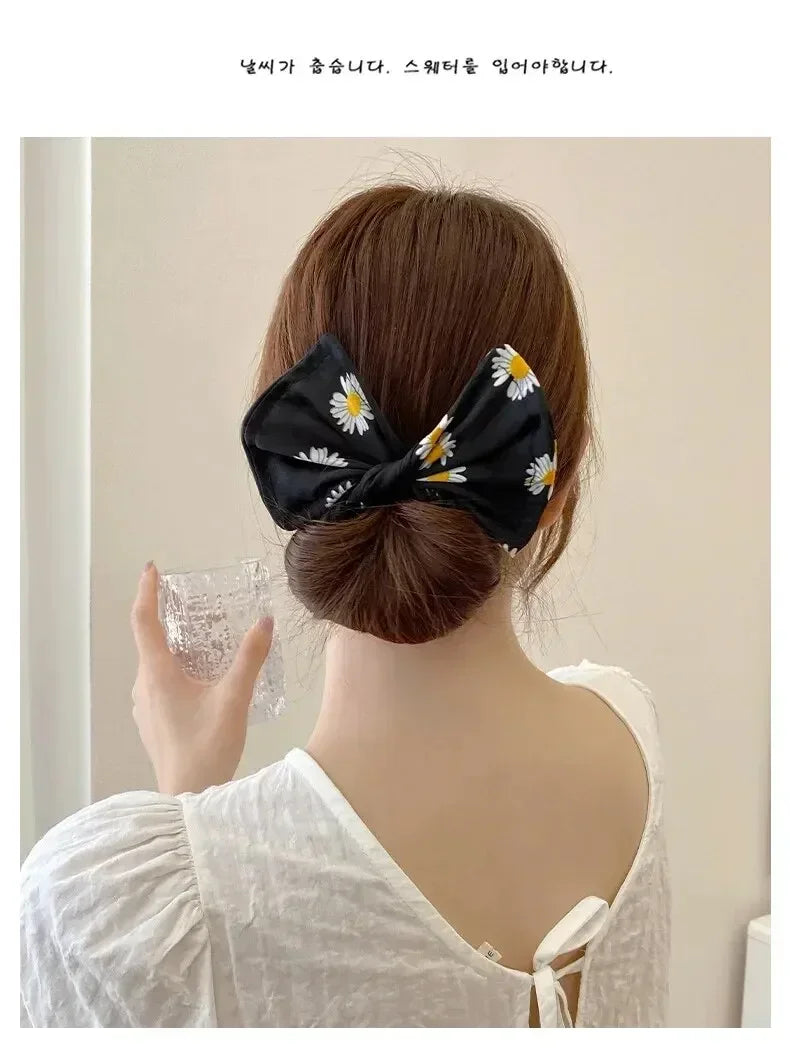 Twist Hair Clip, Bun Maker bow