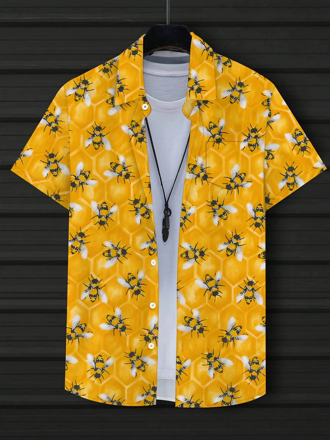 Mens Hawaiian Bee Print shirt