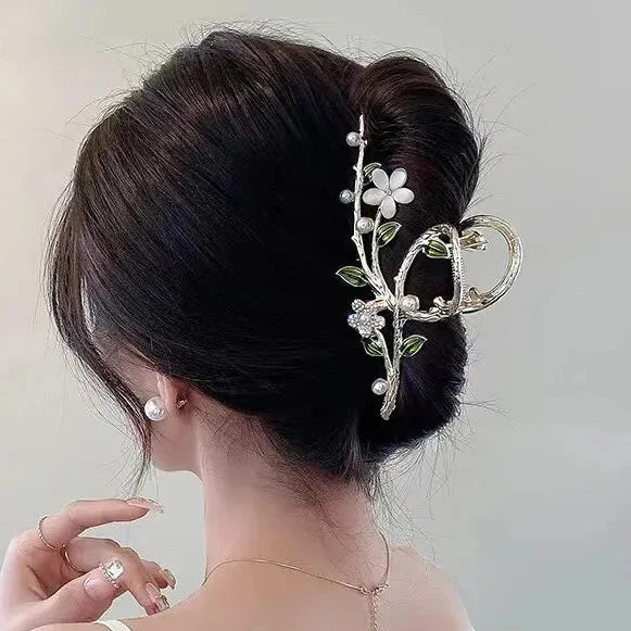 Fashion Cute Flower Alloy Hairclips For Women Multicolour Metal Hairclip Party Everyday flowers well made not cheap plastic these are metal strong clips ideal for holidays beach cruises days out and special occasions sunflower Italy holiday
