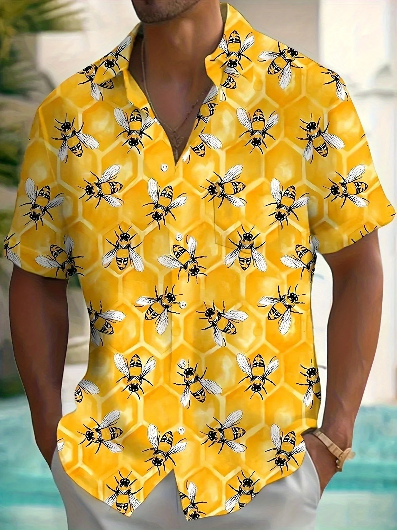Mens Hawaiian Bee Print shirt