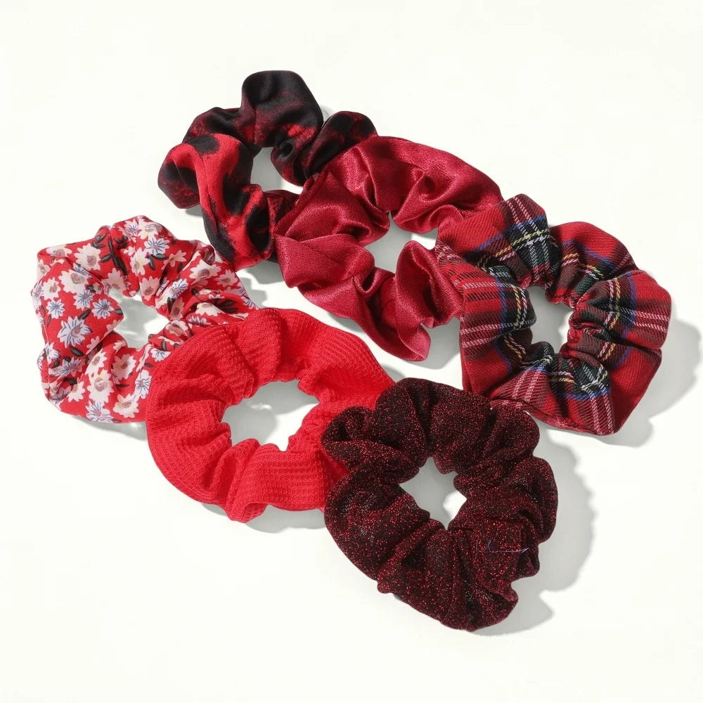 6 x  red hair Scrunchies