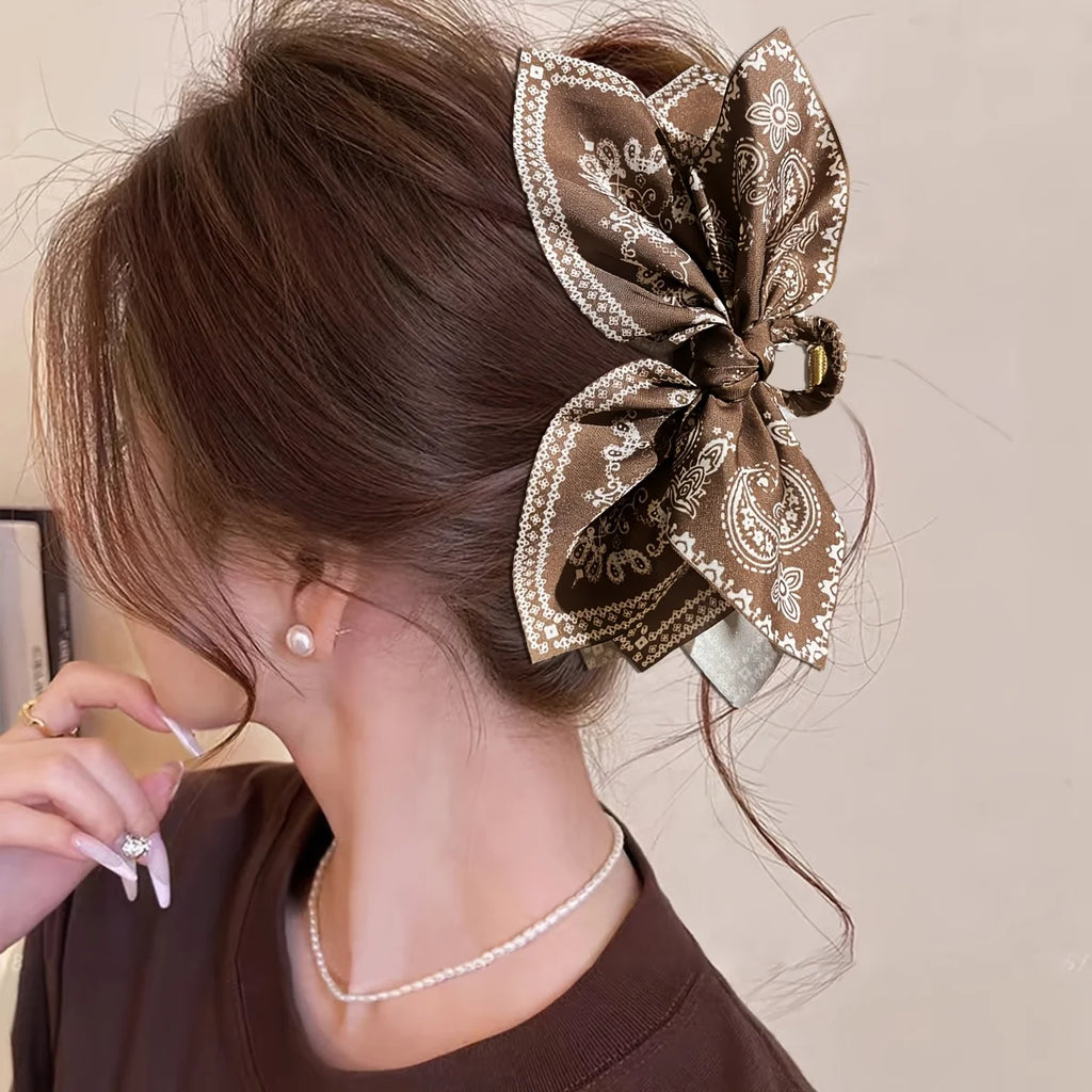 1Pcs Women's boho Style, Brown Cashew Flower Bow Hair Clip, High-End and Elegant Hair Clip, claw Clip Fashion ideal for a cowboy fancy dress or western country festival instead of a cowboy hat