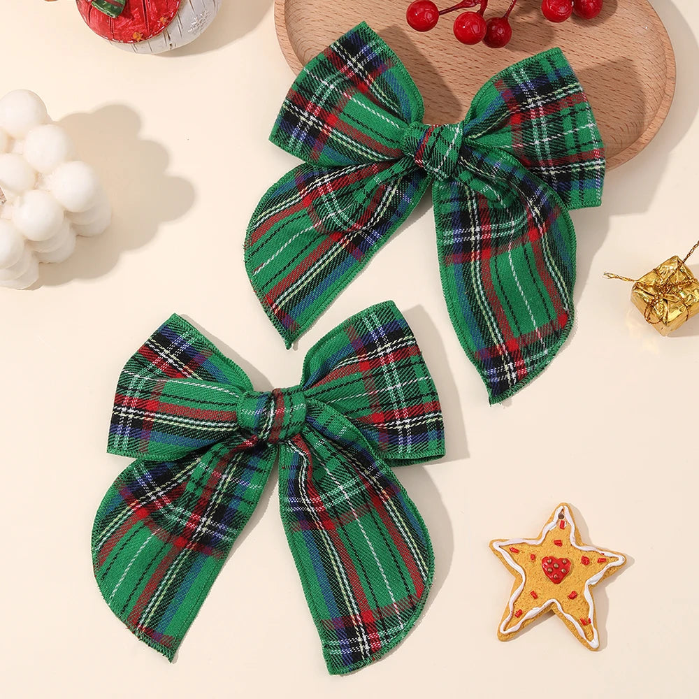 2 bows Christmas tartan pattern