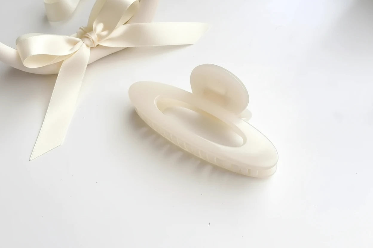 Oval Large Hair Claw Clip