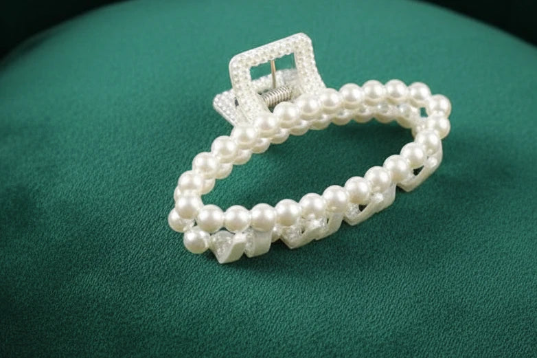 Imitation Pearl Hairpins Geometric Hair Claws Bath Large Claw  Clip S Clip Back Head  Hair up Clip Women Hair heart love Accessories so pretty and elegant cruise ship. Party holiday