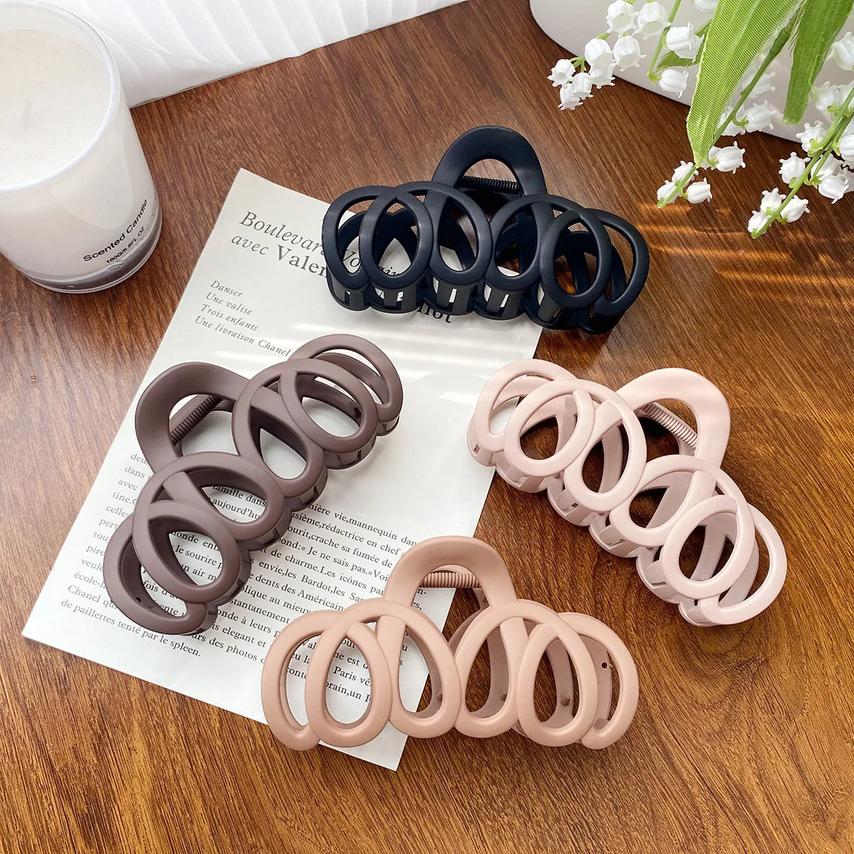 Hollow Hair Claw clip