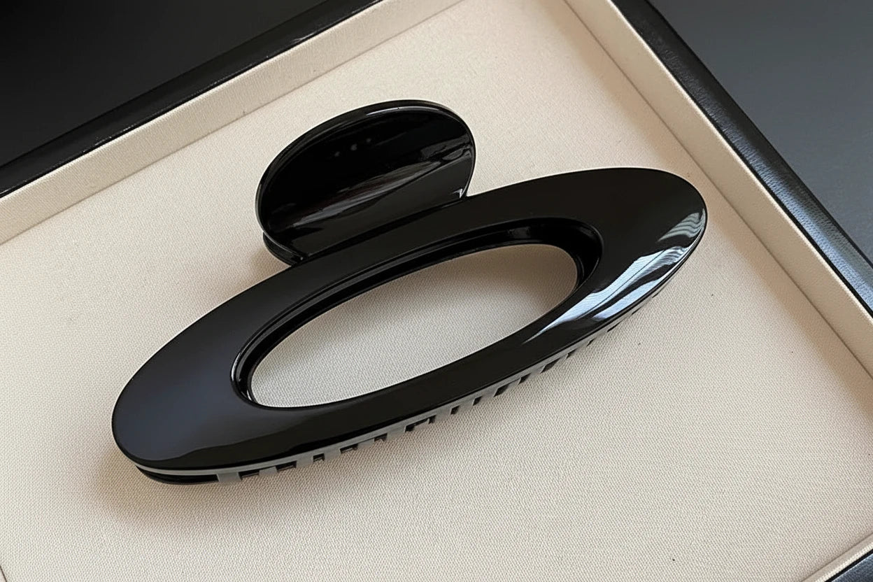 Oval Large Hair Claw Clip