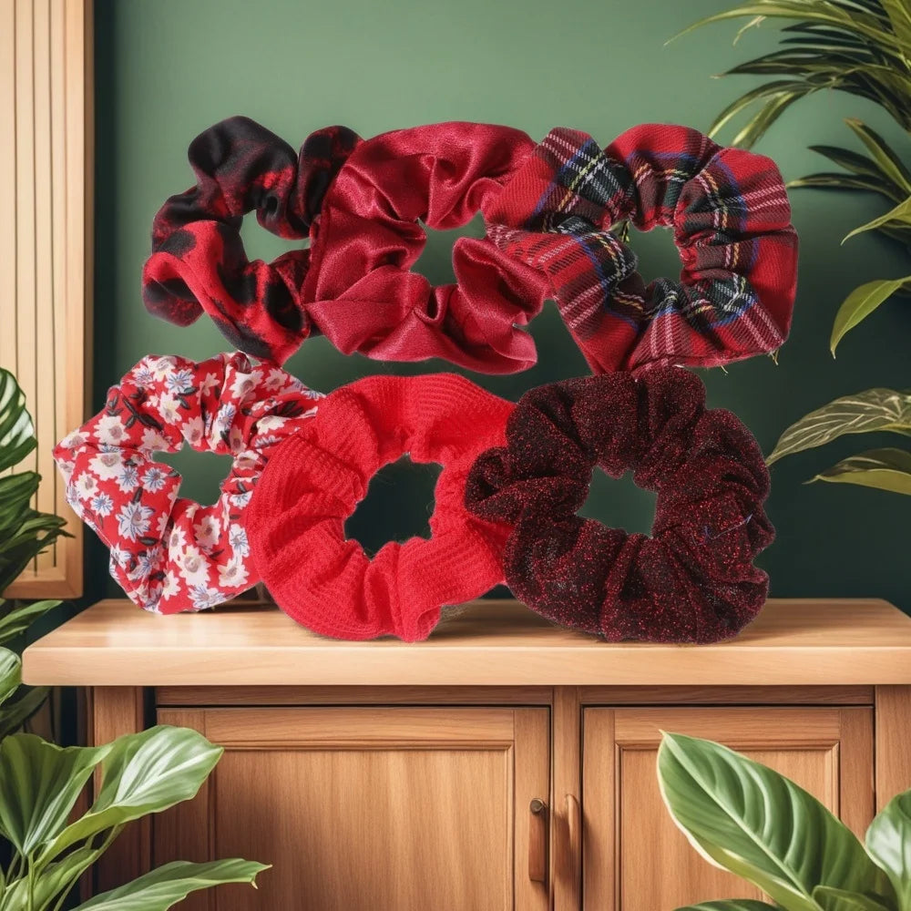 6 x  red hair Scrunchies