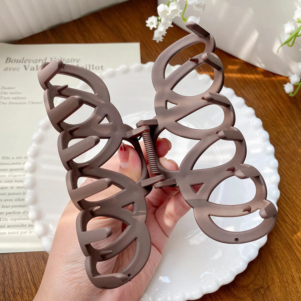 Hollow Hair Claw clip