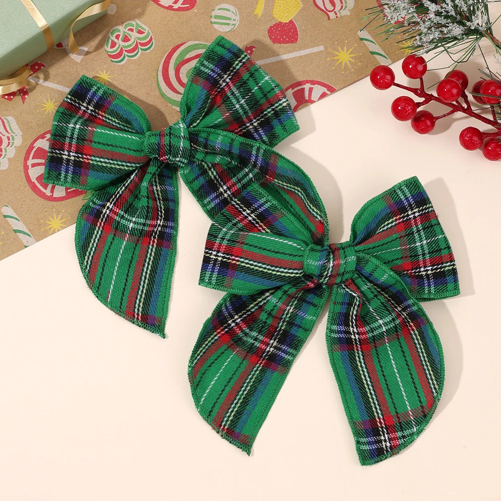 2 bows Christmas tartan pattern
