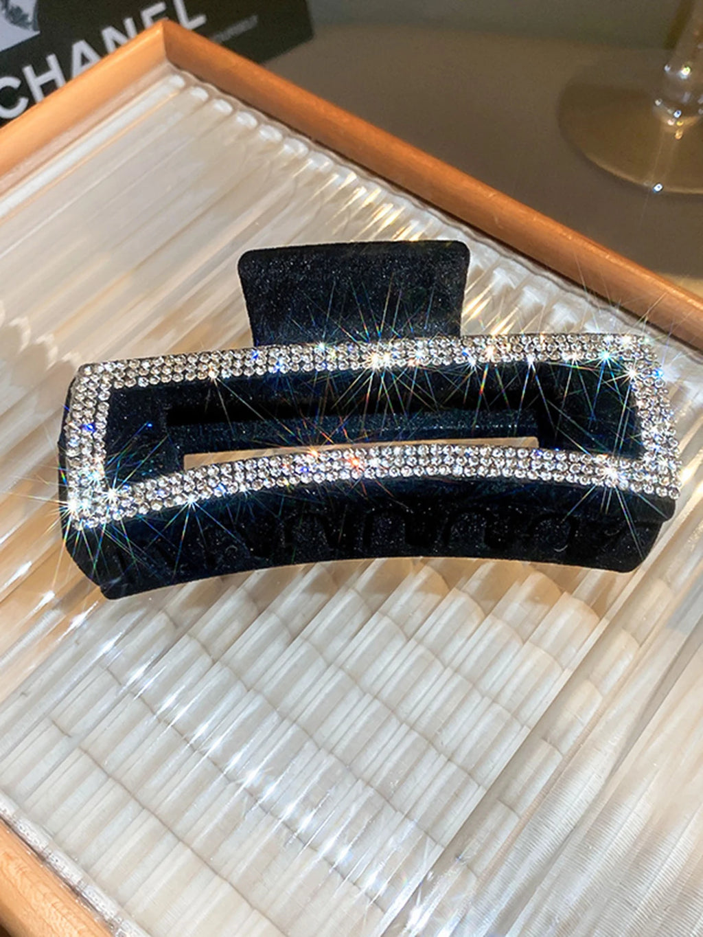 Flocking Rhinestone Black Hair Claw clip