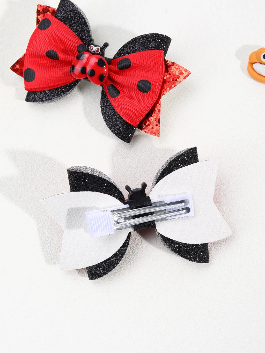 2 Pieces/pack Ladybug Pattern Hair Clips Hair Accessories for Girls Kids Hair Pin Headwear Hairbows Ideal Gift for Girls ladybird