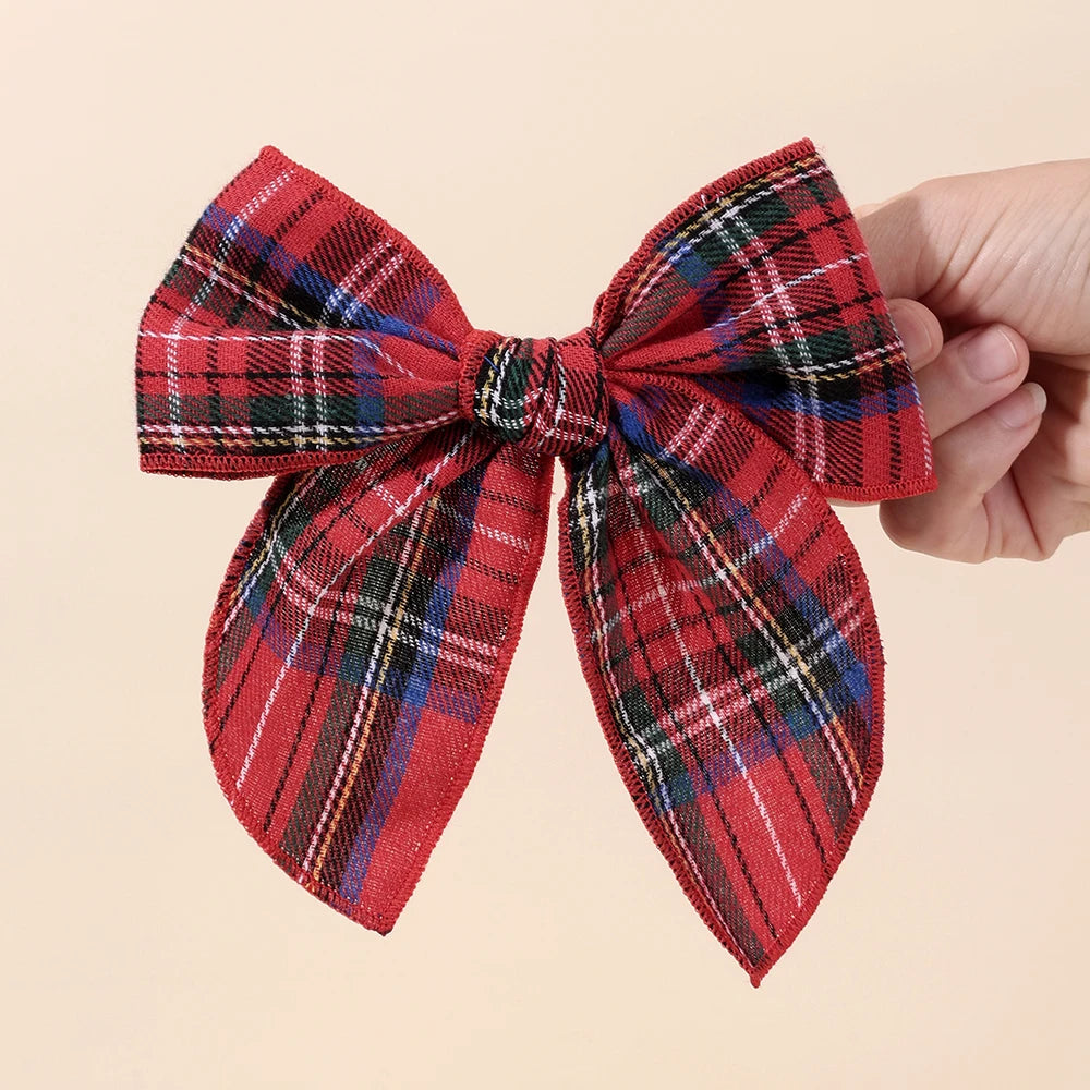 2 bows Christmas tartan pattern