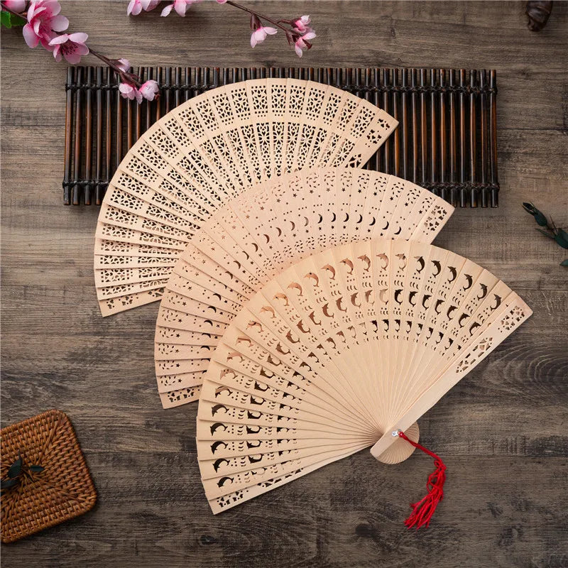 8 Inch Fragrant Wood Fan Folding Fan Handheld Fan Wedding Party Home Decoration Ornaments Gift Wedding Party Accessories
