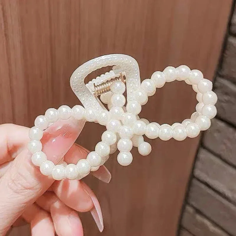 Imitation Pearl Hairpins Geometric Hair Claws Bath Large Claw  Clip S Clip Back Head  Hair up Clip Women Hair heart love Accessories so pretty and elegant cruise ship. Party holiday