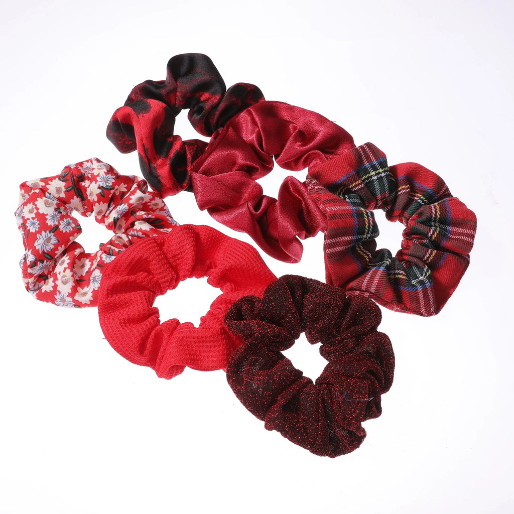 6 x  red hair Scrunchies