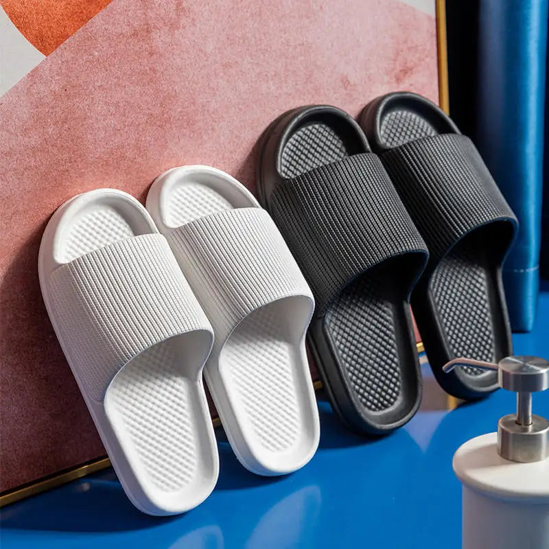 Light EVA Soft Anti-Slip Flip-Flops Summer Beach Sandals sliders