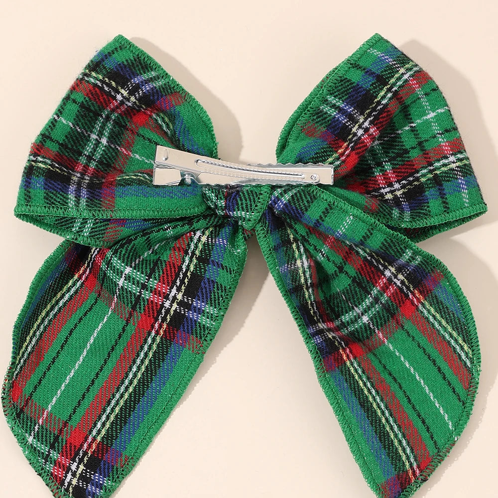 2 bows Christmas tartan pattern