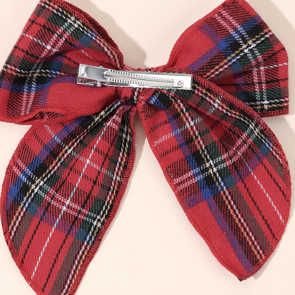 2 bows Christmas tartan pattern