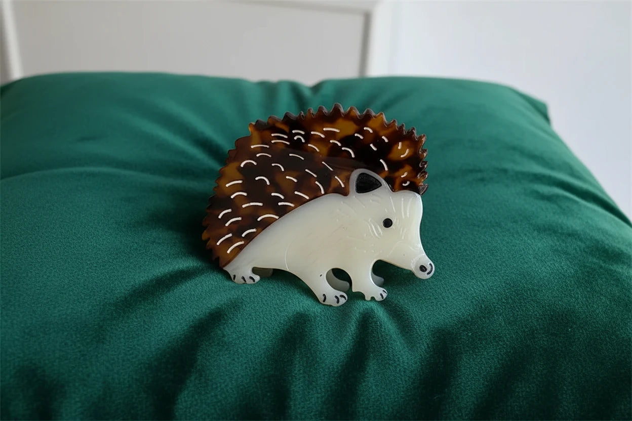 Hedgehog novelty hair claw clip  Cute Cartoon animal Hair Clips for Women Girls Hair Accessories so pretty for animal lovers ❤️
