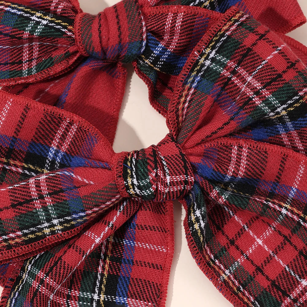 2 bows Christmas tartan pattern