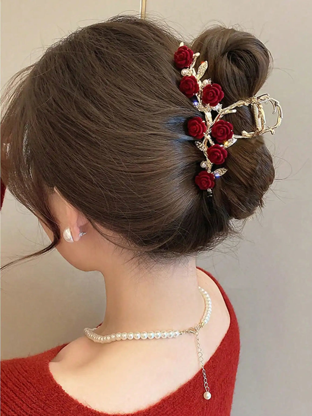 1Pcs Fashion Antique Roses Hair  metal Claw clip For Women Hair Accessories girls pretty       Holidays cruises party’s special  weddings