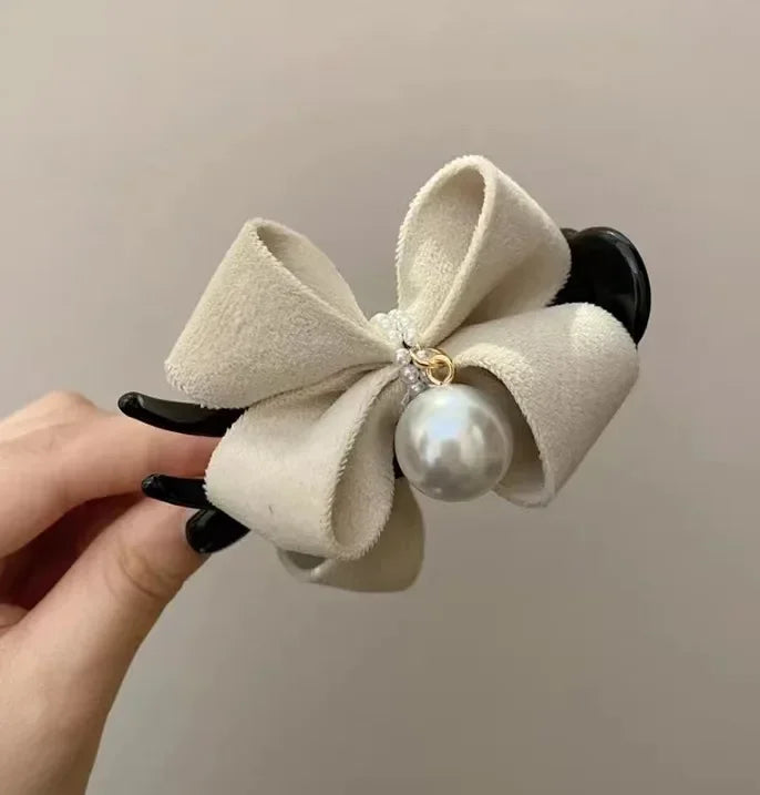 Pearl Bow Ponytail Holder Sweet Plush Hair Claw Korean Fashion Hairgrips Elegant Soft Solid Hair Clip for Girls Hairpin Headwear